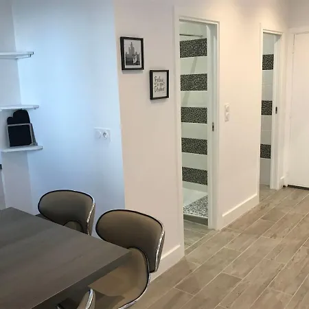 Location Corsica * Ajaccio (Corsica)