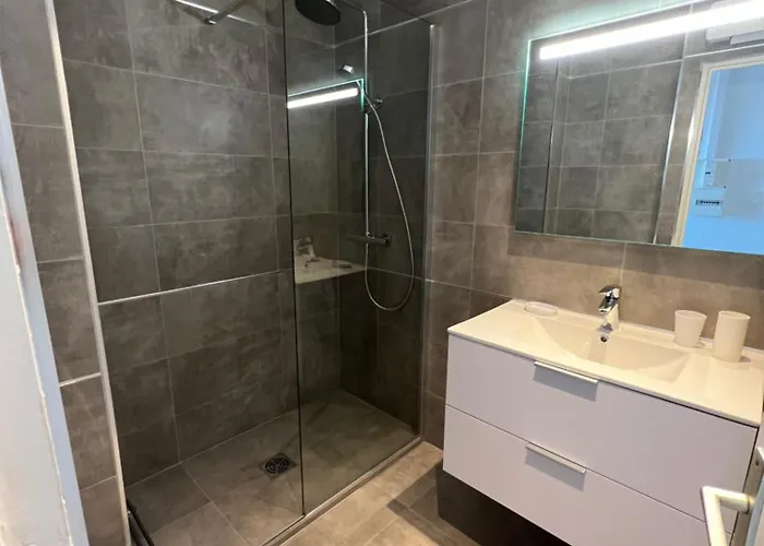 Location Corsica Αζάτσιο