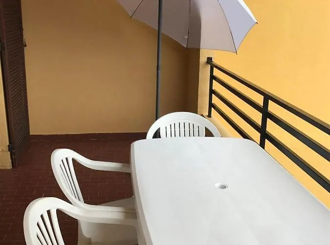 Location Corsica أجاكسيو