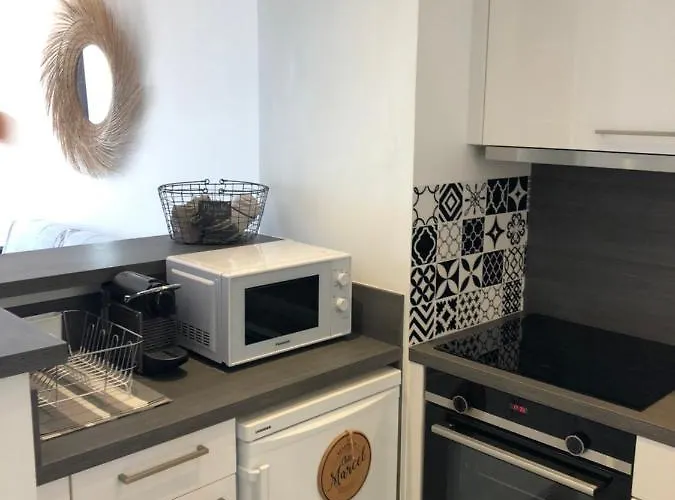 Location Corsica أجاكسيو