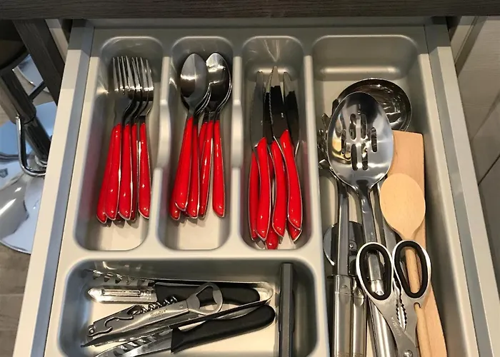 Location Corsica * Ajaccio (Corsica)